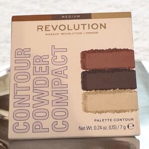 Makeup Revolution Contour Powder Compact - Medium Brown and Cream